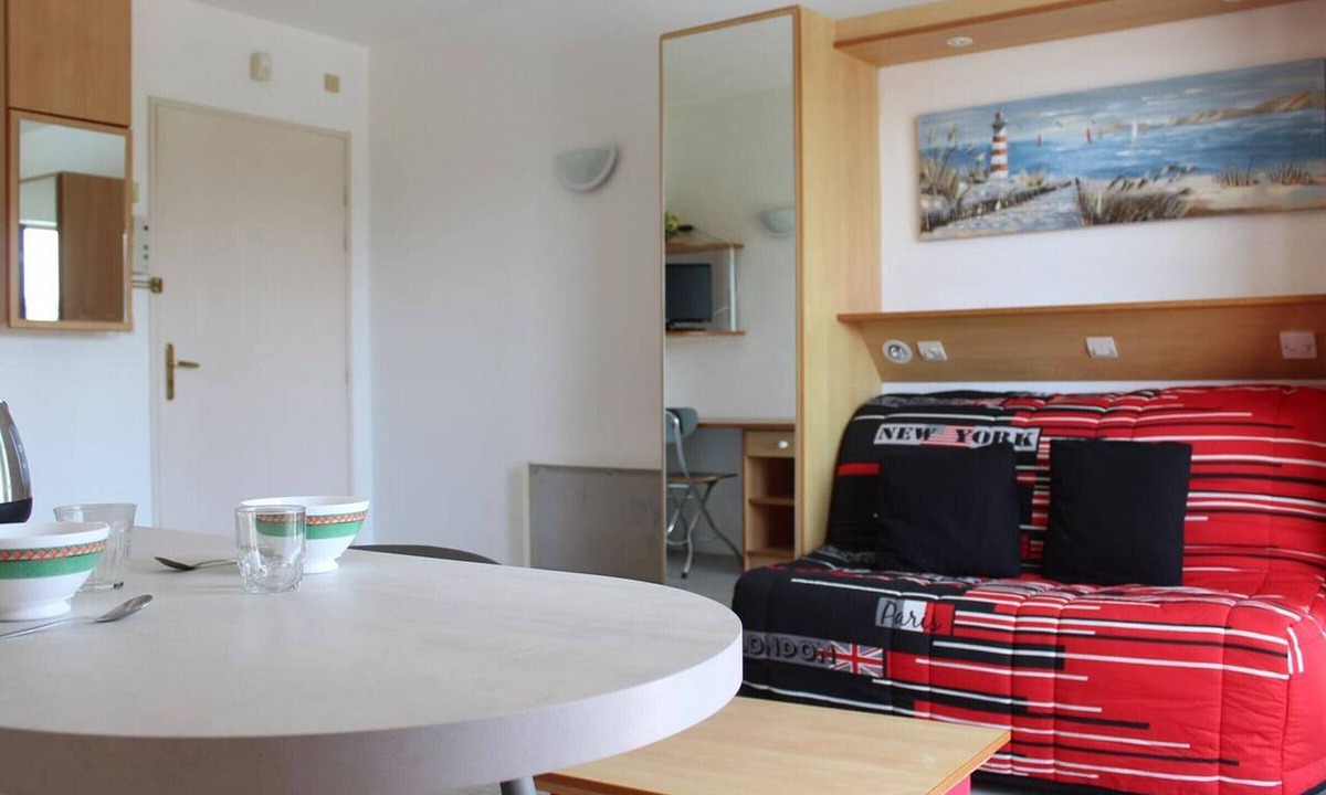 La Rochelle Apartment | Studio for 2 near beach and port La Rochelle
