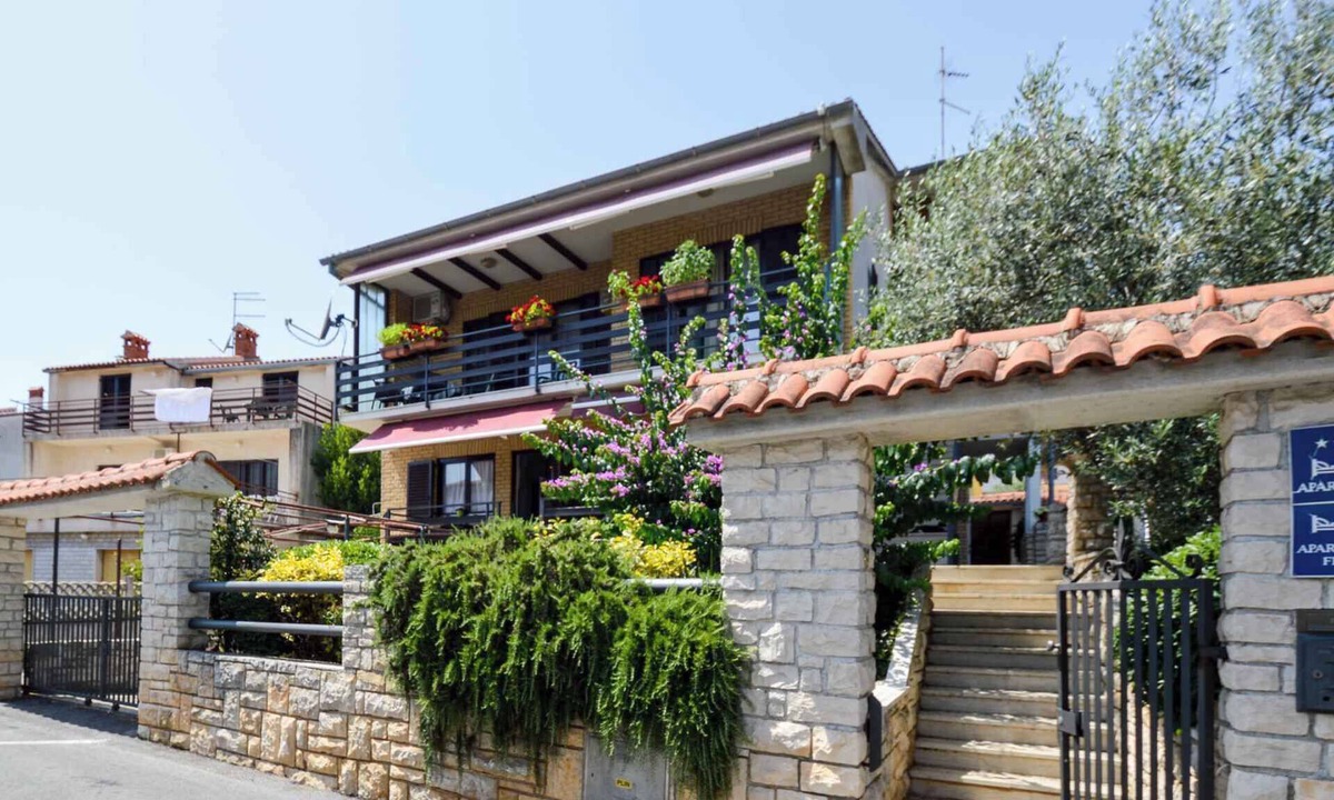Pjescana Uvala Apartment | Studio with terrace for 2 people