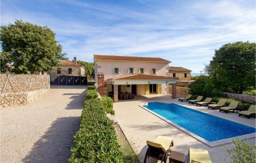 Garica House | Stunning Home In Garica