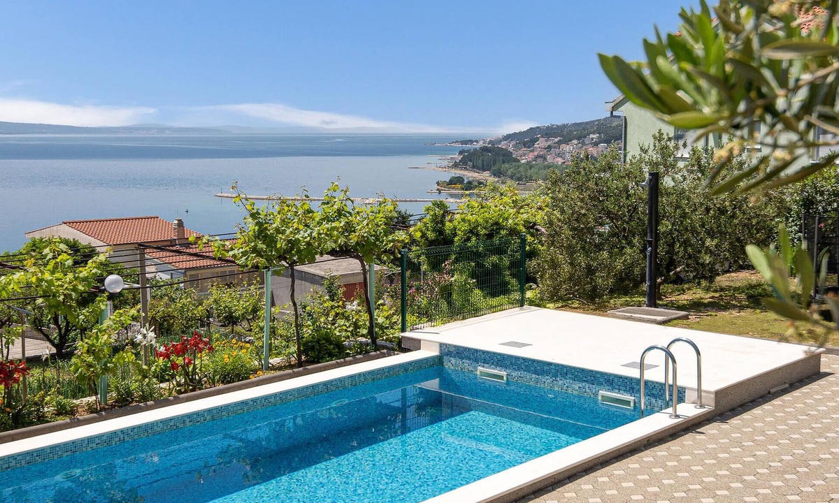 Omis House | Stunning home in Omis