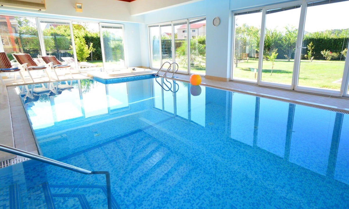 Betina Villa | Stunning private villa for 10 guests with A/C, private pool, WIFI, hot tub, TV and terrace