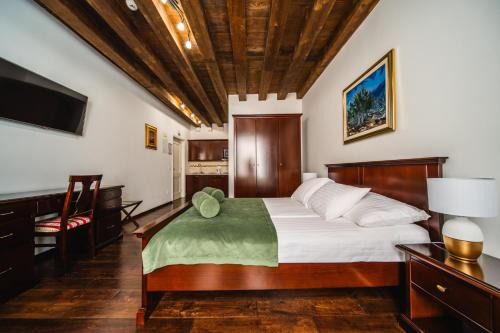 Dubrovnik Old Town Apartment | SUNce Palace Apartments with free offsite parking