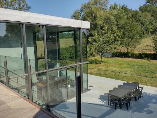 Brukom House | The Kettle House - Manor