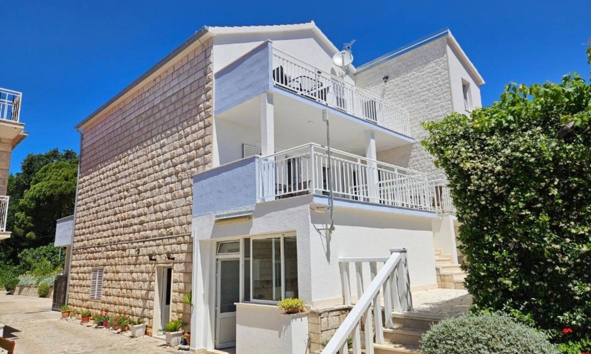 Cove Tri Zala (Zrnovo) Apartment | Three bedroom Apartment with Terrace (3)
