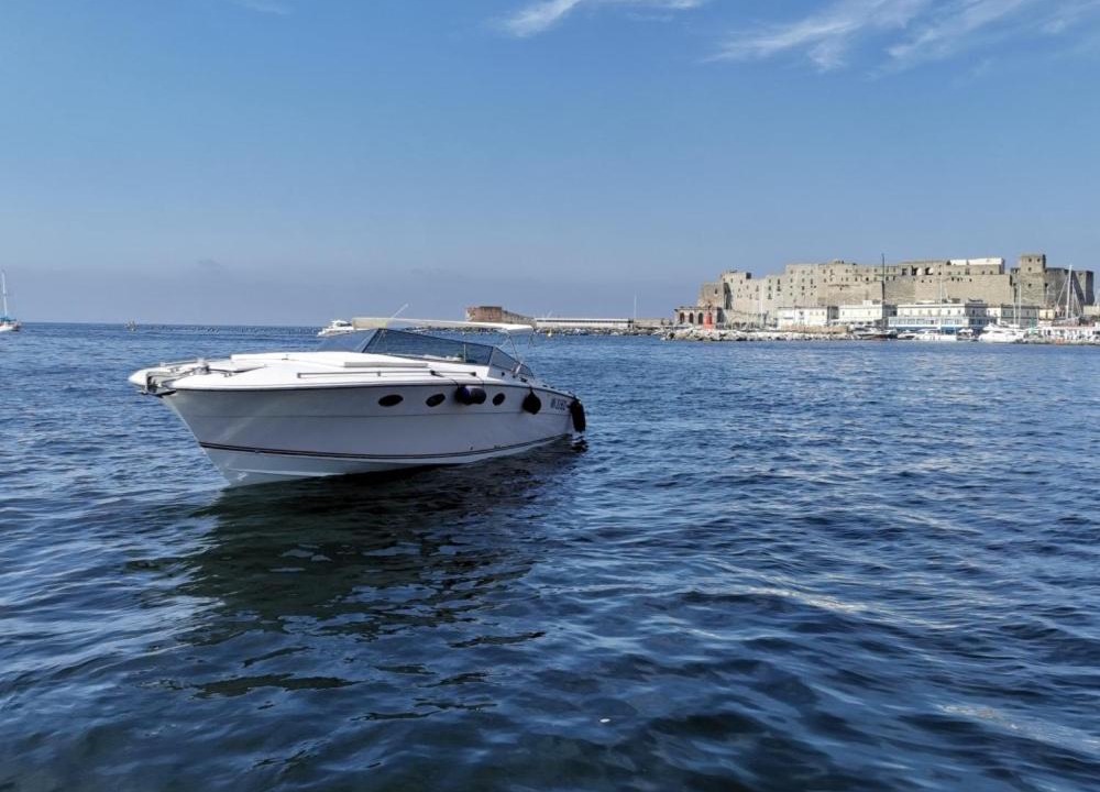 Chiaia Boat Rental | Tornado 38 acqua di capri