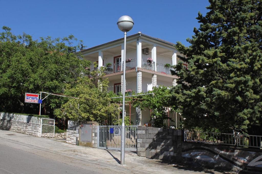 Selce House | Triple Room Selce 2379d