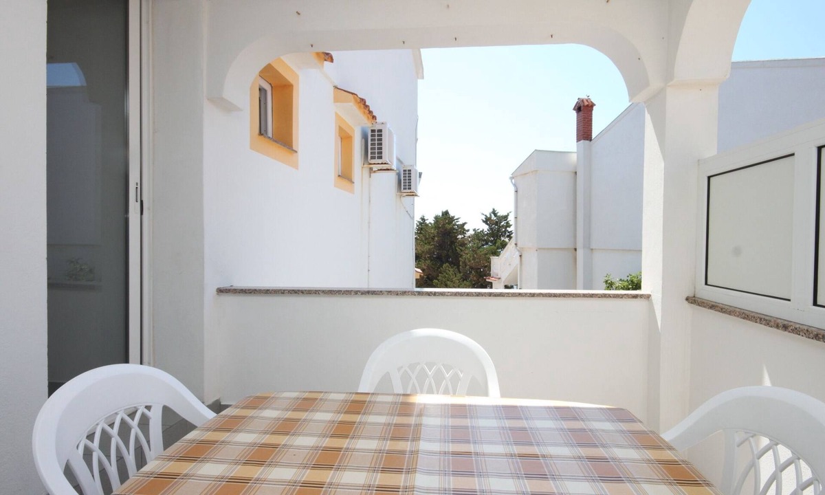 Kustici Apartment | Two bedroom apartment near beach Kustići (Pag) (A-4129-d)
