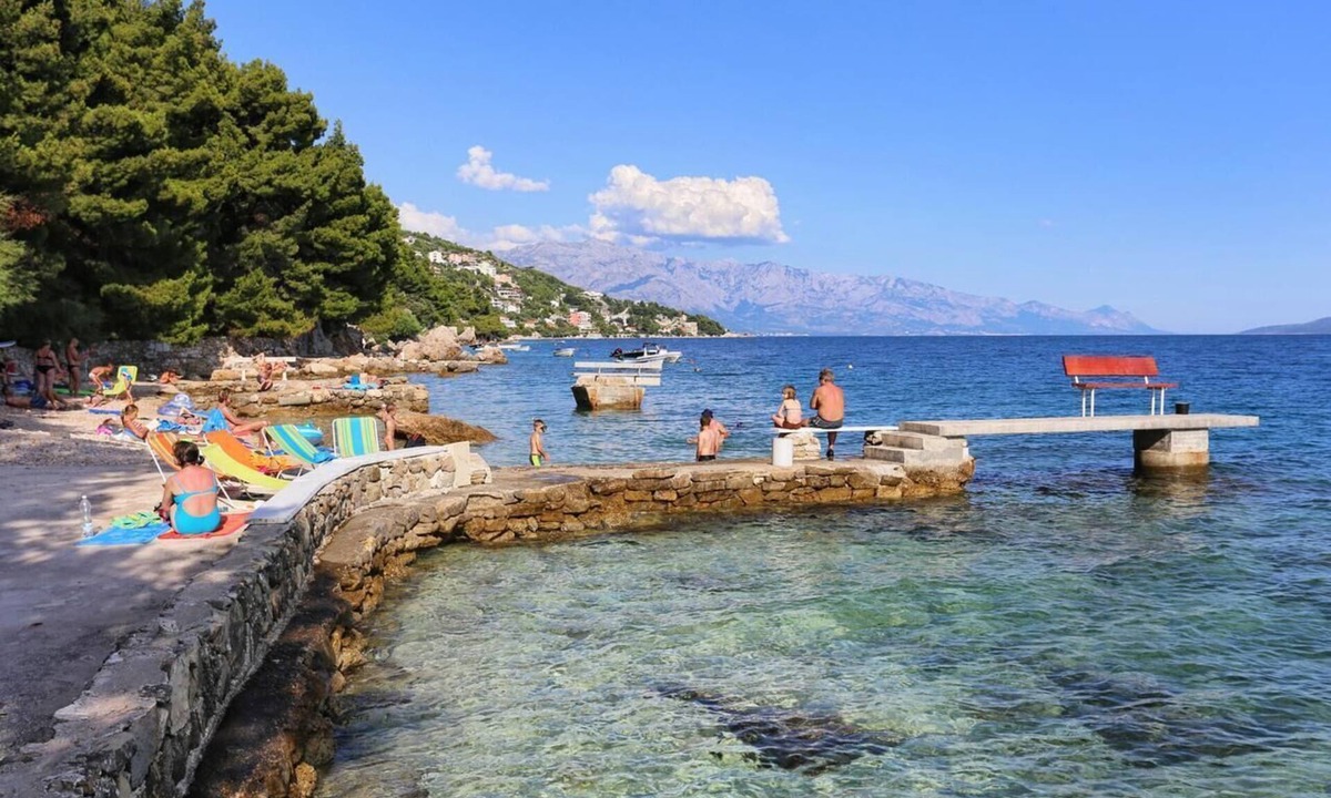 Stanici Apartment | Two bedroom apartment with terrace and sea view Stanići, Omiš (A-12723-a)