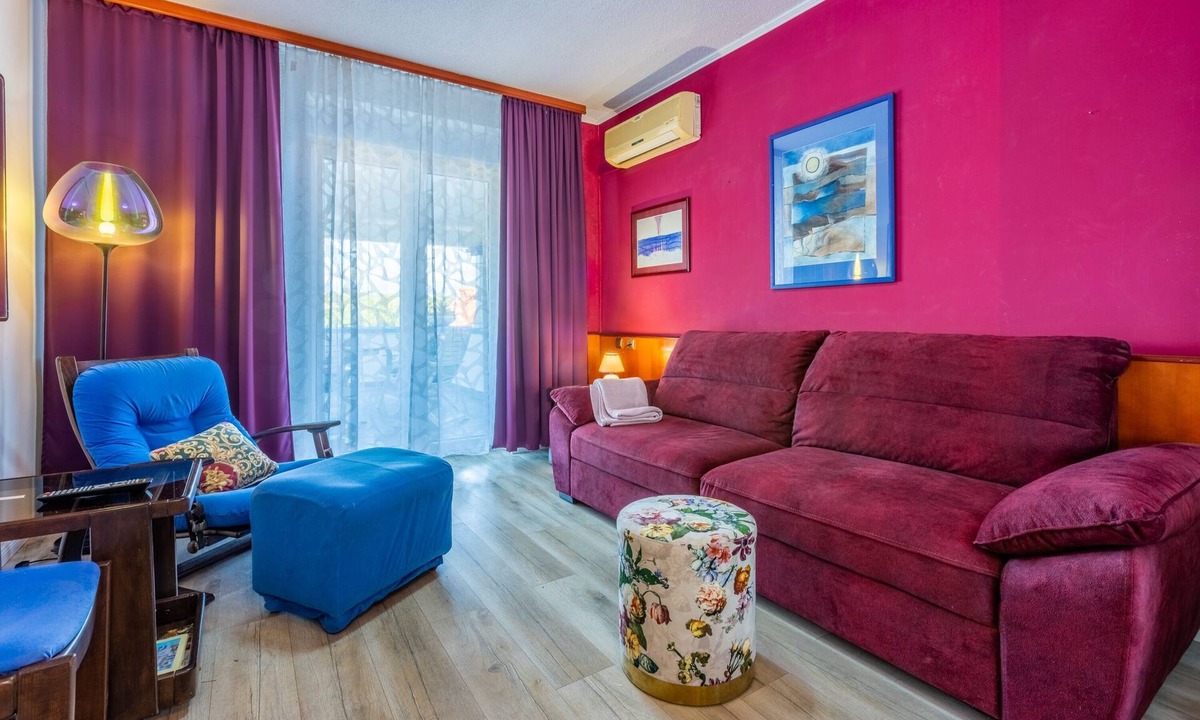 Banjole Apartment | Two bedroom apartment with terrace Banjole, Pula (A-14391-c)