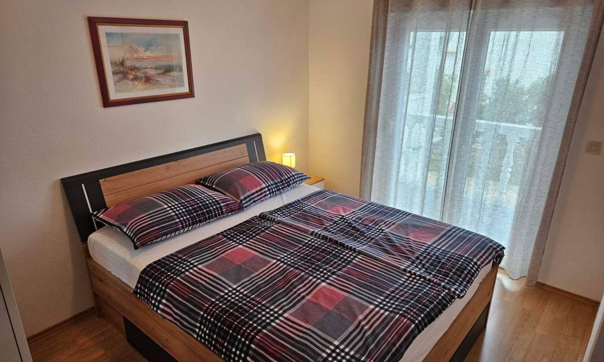 Barbat na Rabu Apartment | Two bedroom apartment with a swimming pool Barbat, Rab (A-4951-c)