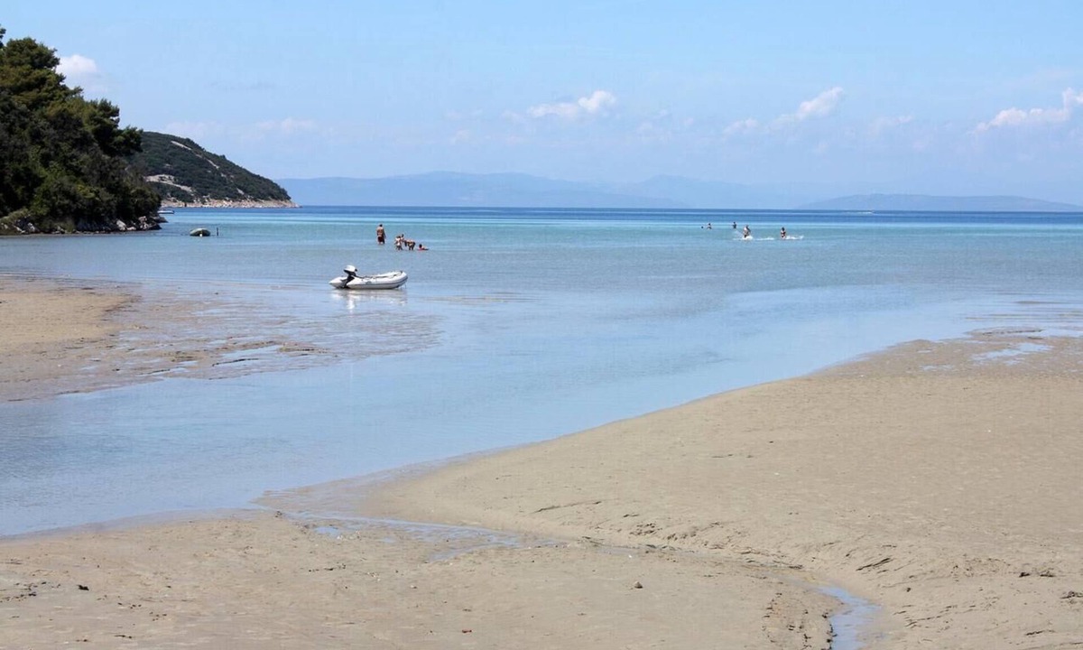 Kampor Apartment | Two bedroom apartment with terrace and sea view Kampor, Rab (A-12473-a)