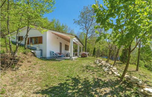 Dolenja Vas House | Two-Bedroom Holiday Home In Dolenja Vas