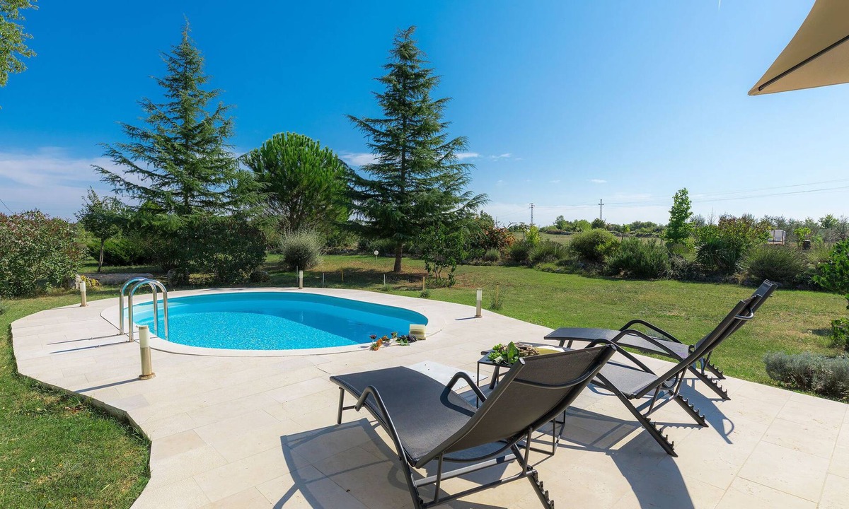 Vodnjan House | Vacation home Bozac by Interhome
