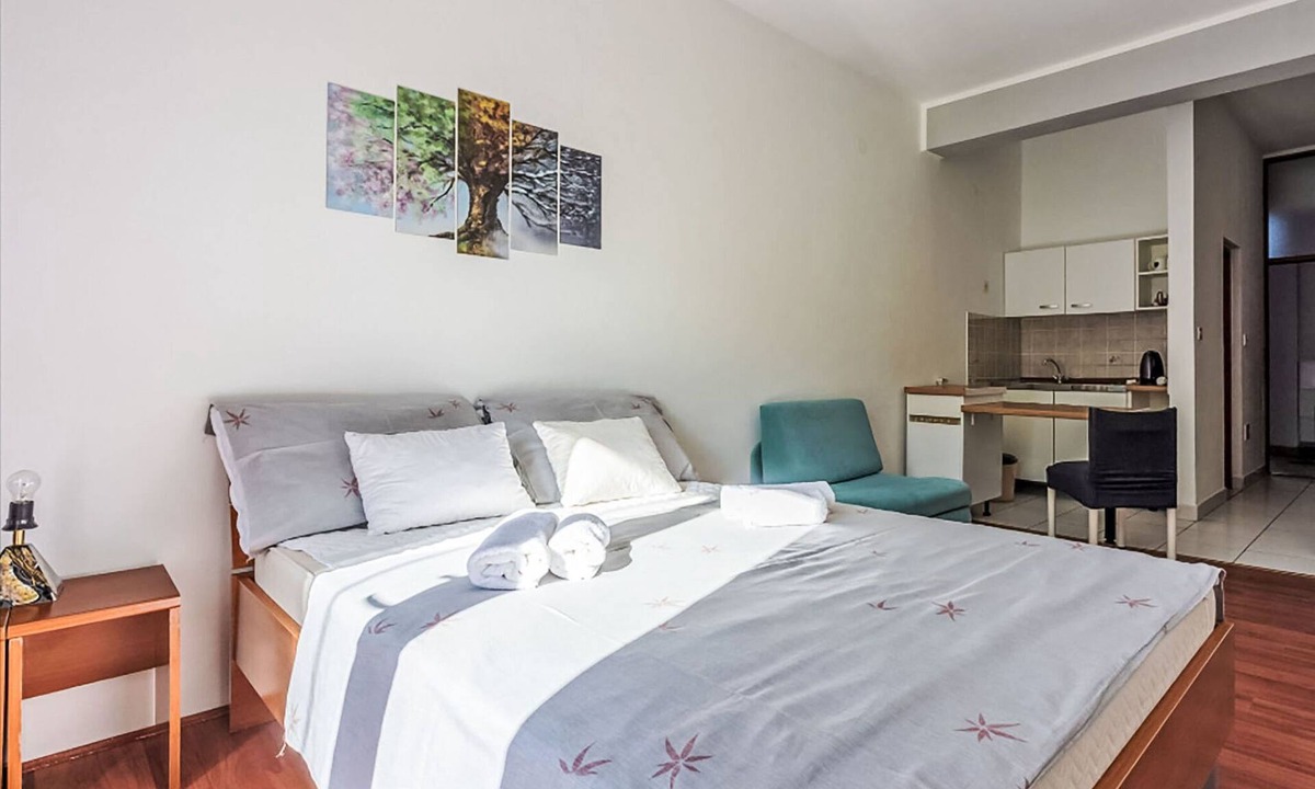 Novi Vinodolski House | Vacation home Deleut by Interhome
