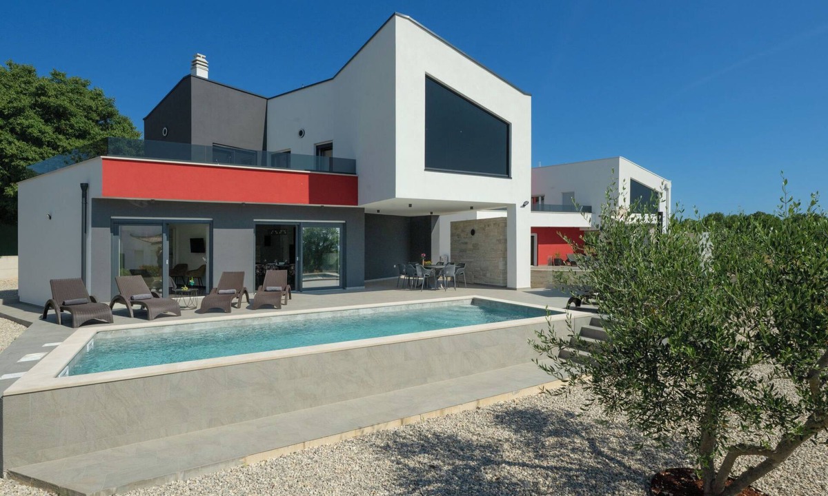 Krnica House | Vacation home Lu by Interhome