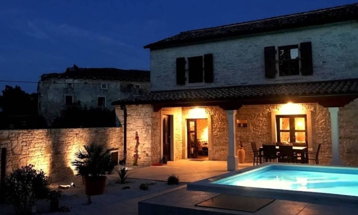 Filipana House | Vacation home Villa Emilja Istria Marcana Pula Private Pool 4 persons