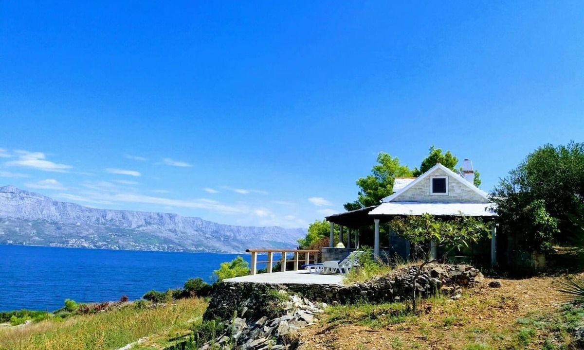 Praznica House | Vacation House, PRIVATE BEACH, PARKING INCLUDED