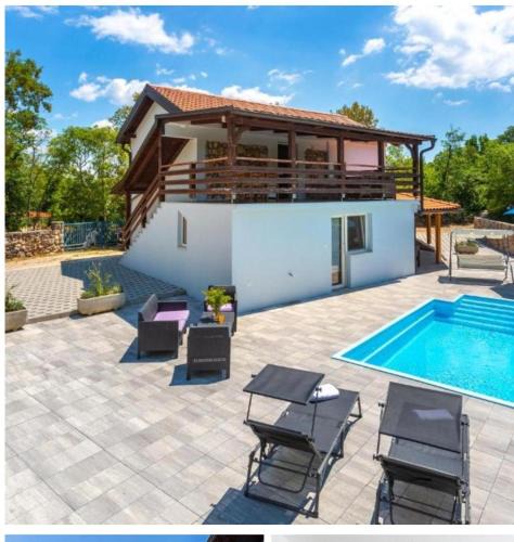 Sveti Vid Dobrinjski Villa | VILA IRENA