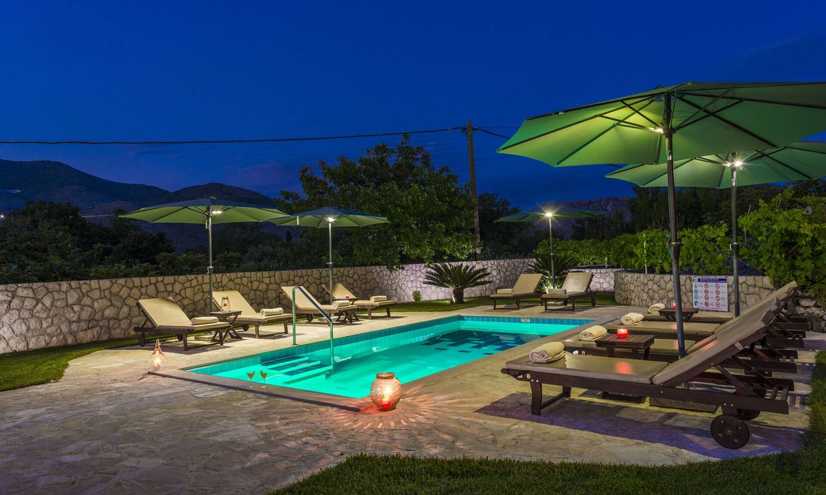Gornji Brgat Villa | Vila Vergatum-privacy,gym,billiards,table tennis