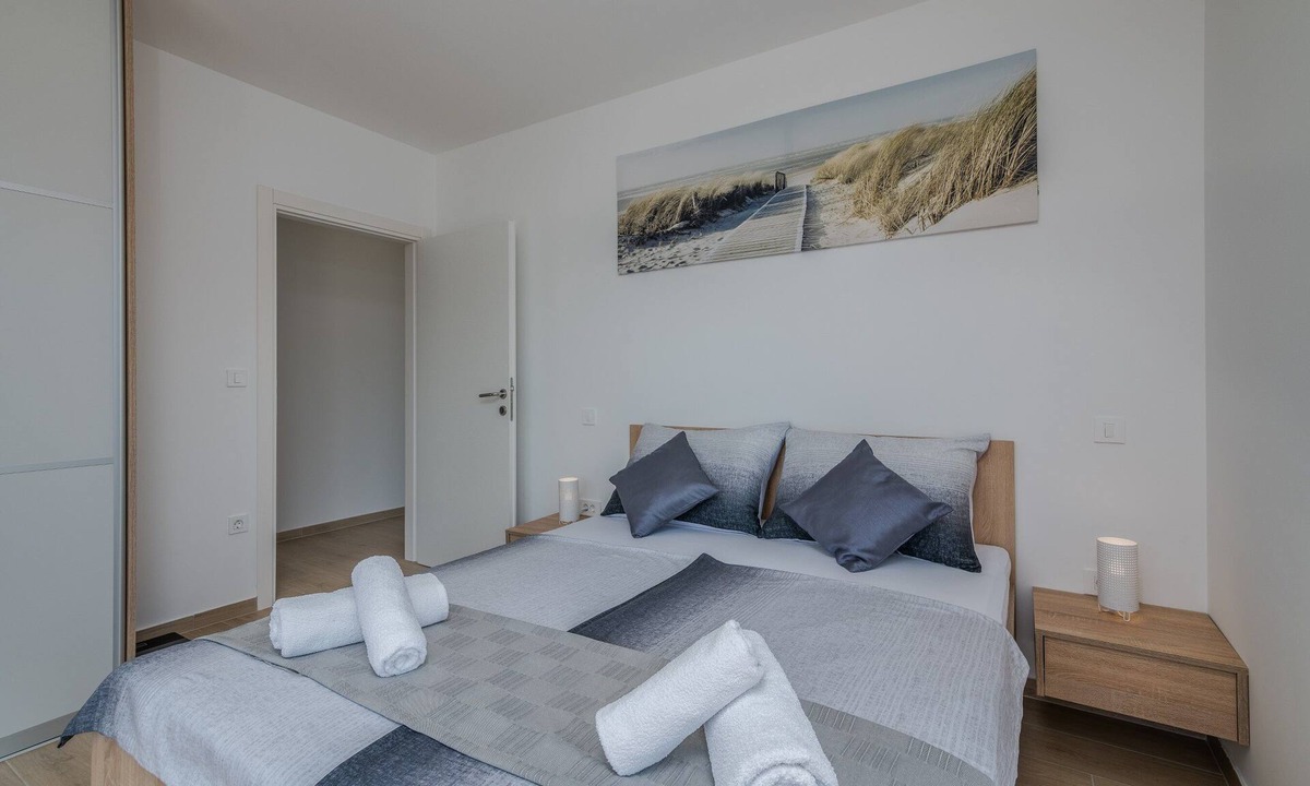 Marsici Villa | Villa Andrea mit Privatpool Befindet Sich nur 1700 m von Strand Entfernt