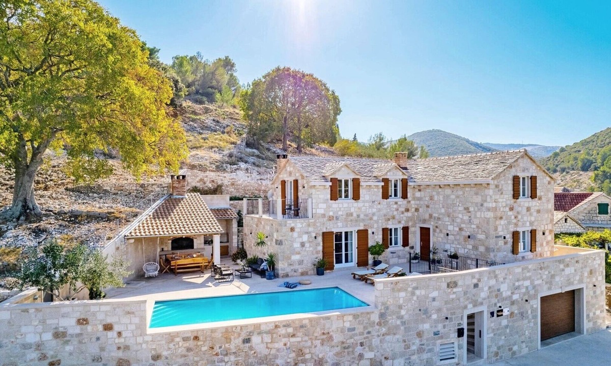 Dol Villa | Villa Ani! Traditional and luxurious 4-bedroom villa with heated pool and sea views.
