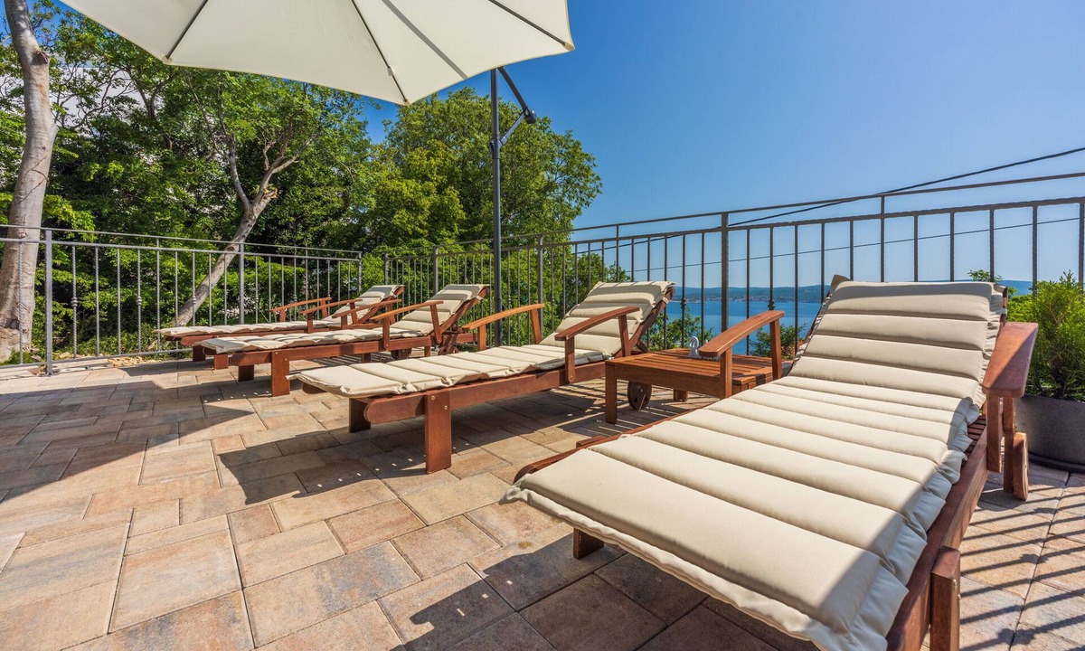 Dramalj Villa | Villa Antani with heated pool, sauna and jacuzzi