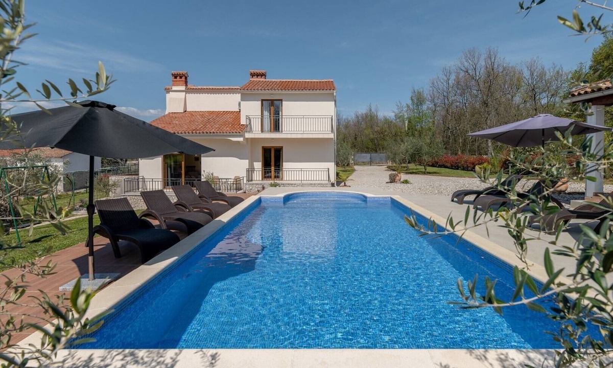 Kapelica Villa | Villa Aqua in Labin, Croatia