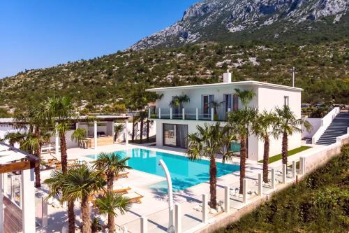 Gata Villa | Villa Caribic with 72sqm private pool, whirlpool, sauna, outdoor lounge area