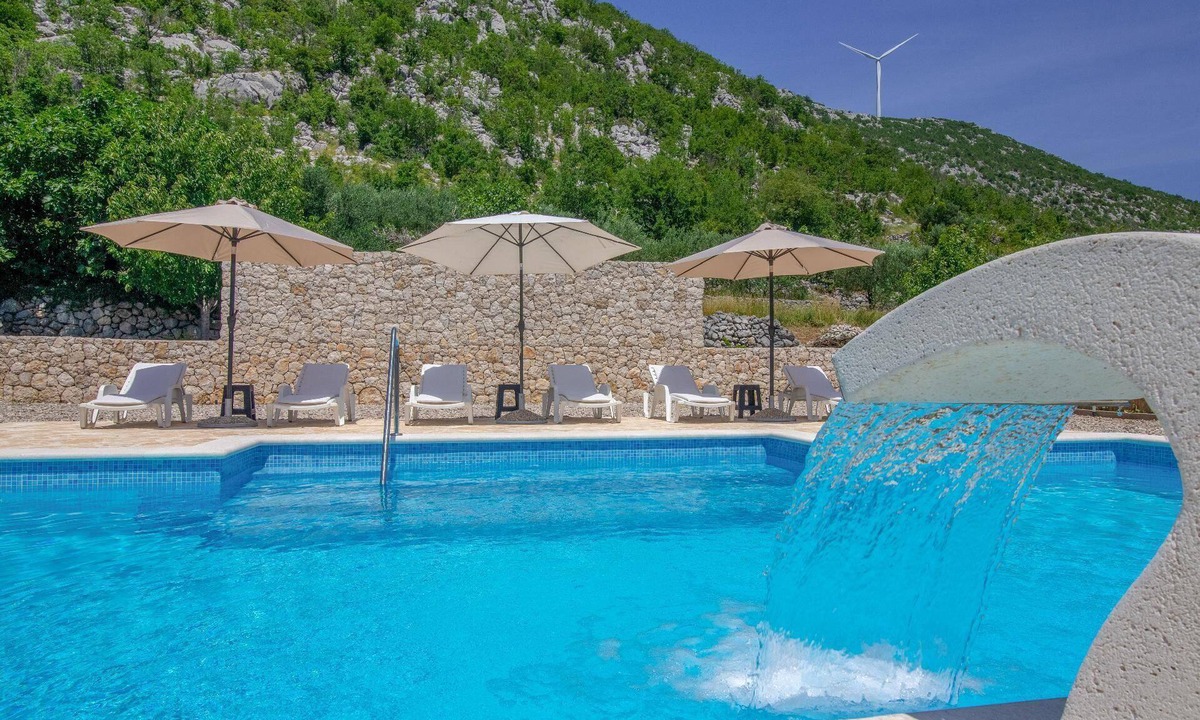 Seoca House | Villa Elin with big, private pool in Seoca