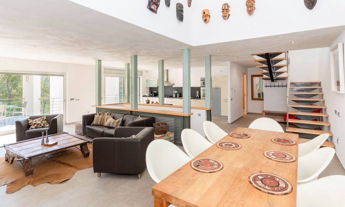 Olivella Villa | Villa Lucere - Three Bedroom Villa, Sleeps 7