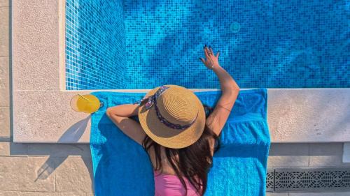 Petraca House | Villa Mambo