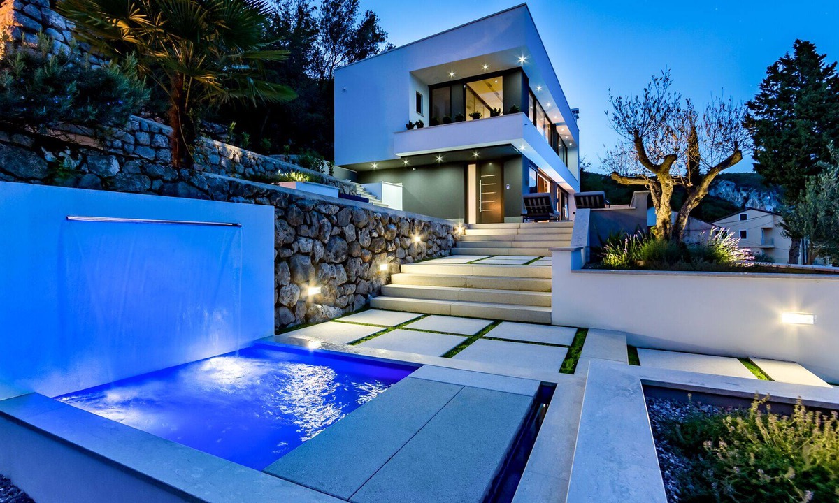Medveja Villa | Villa Medveja nearby Opatija – Crovillas GmbH