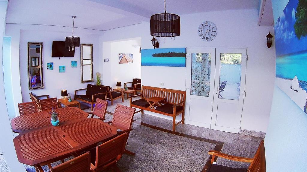 Crikvenica Apartment | Villa mit Whirlpool für 32 Per