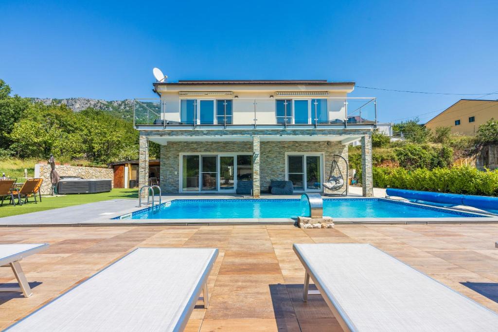 Bribir Villa | Villa Monte Adria