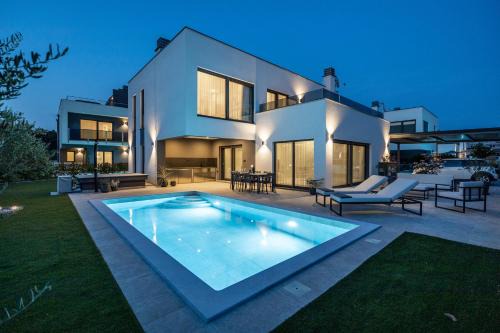 Banjole Villa | Villa Murallo