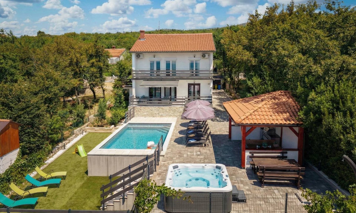 Smrika House | Villa Natali With Pool And Sea View, Šmrika, Croatia