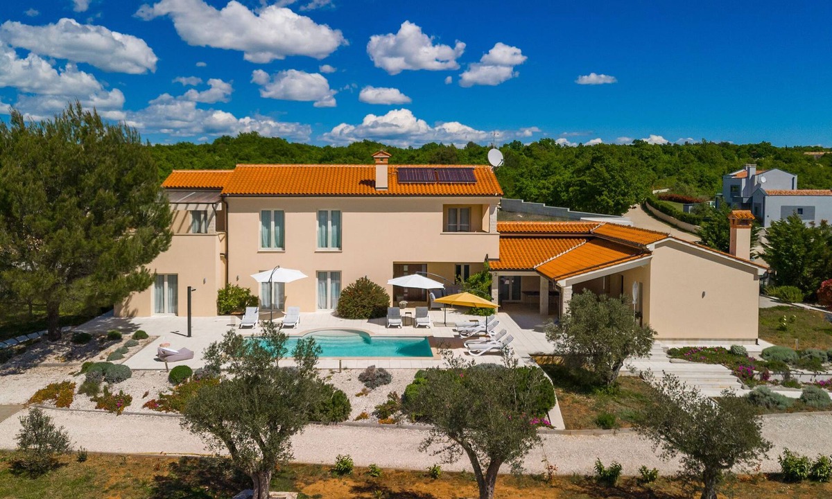 Orbanici House | Villa Nirvana by Interhome