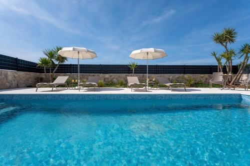 Grohote Villa | Villa Ora with Heated pool, Whirlpool, 4 bedrooms