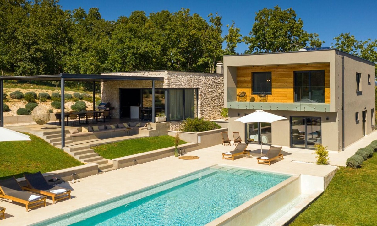 Kircija Villa | Villa OX by Villas Guide