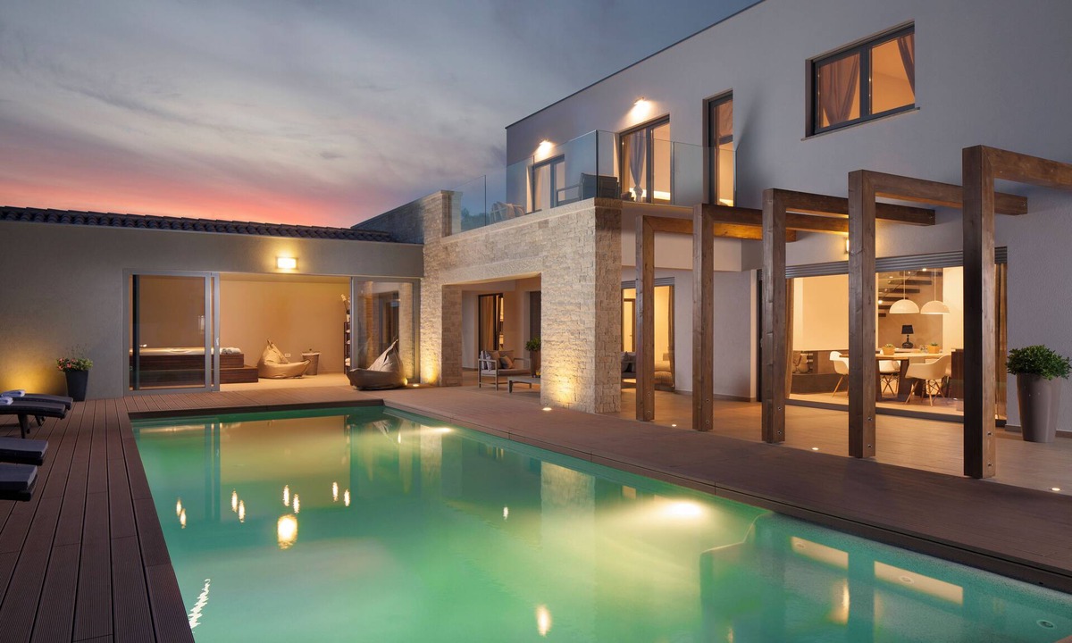 Topid Villa | Villa Royal Green - 45m2 Pool, Sauna, Whirpool