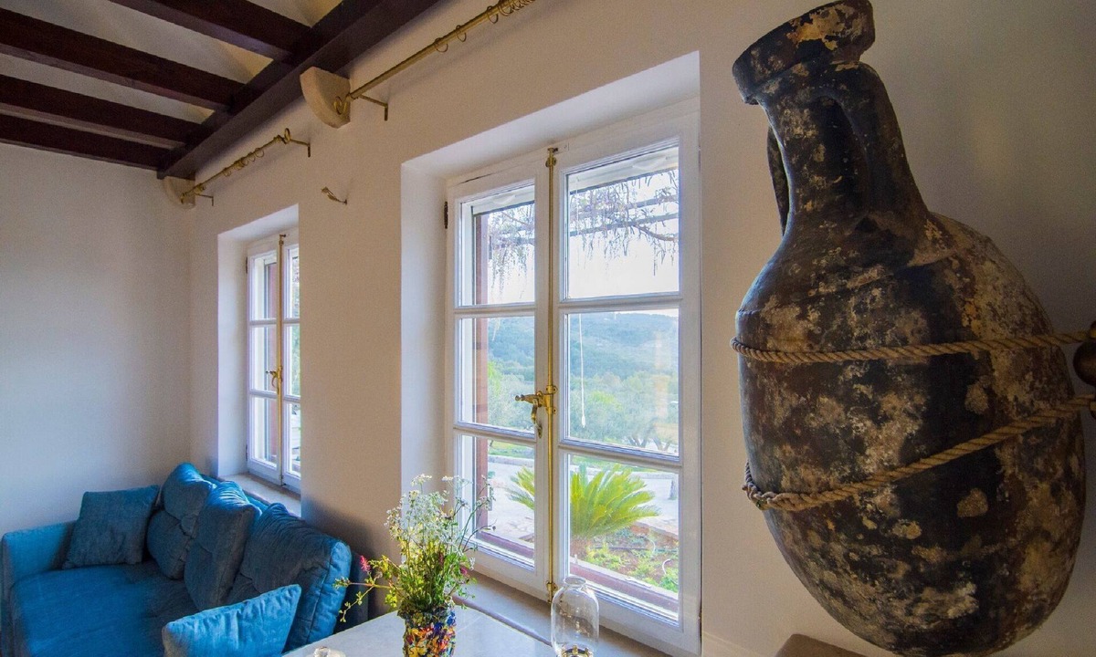 Splitska Villa | Villa Roza - One Bedroom with Swimming Pool