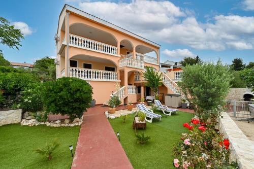 Novalja Apartment | Villa Schubert