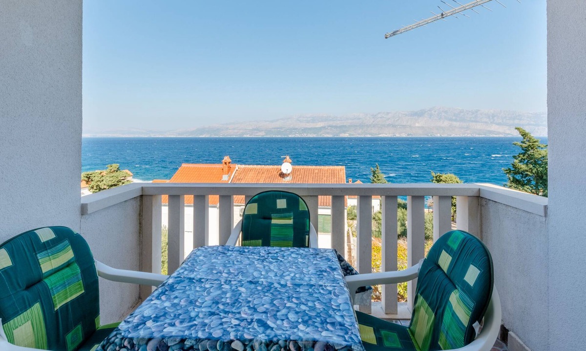 Splitska Apartment | Villa Stella