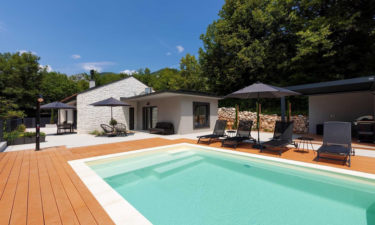 Grizane Villa | Villa Tizi by Aneo Travel