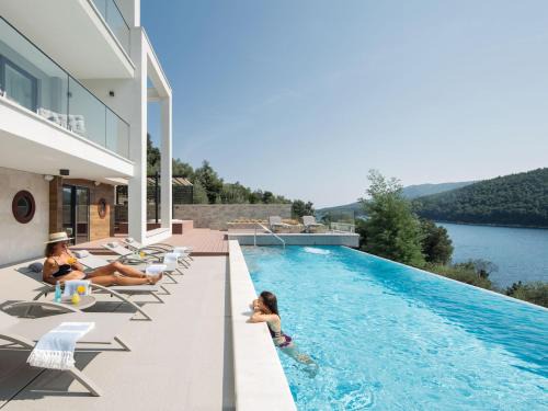 Duga Luka Villa | Villa Vlastelini II by Interhome
