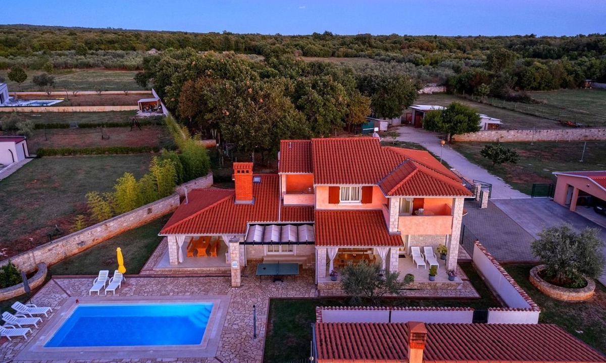 Gajana House | Villa with private pool, ping-pong, BBQ