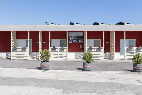 Pozzuoli House | Vulcanica By Dimorra