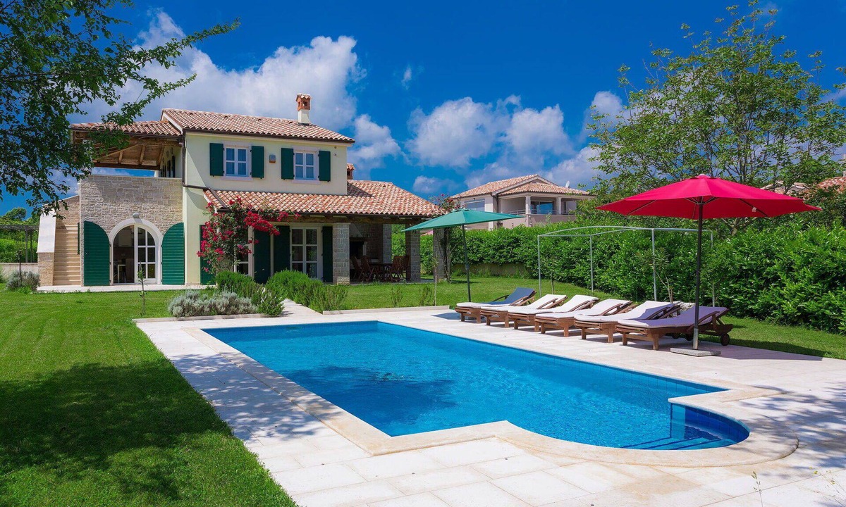 Belavici Villa | Wonderful private villa for 8 people with private pool, WIFI, A/C, TV, terrace and pets allowed
