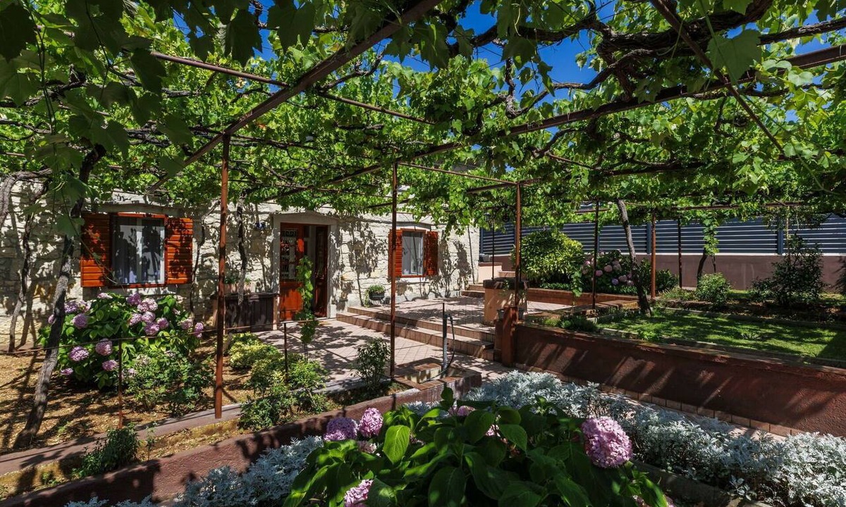 Sveta Marina House | Wonderful private villa for 6 people with WIFI, A/C, TV and terrace