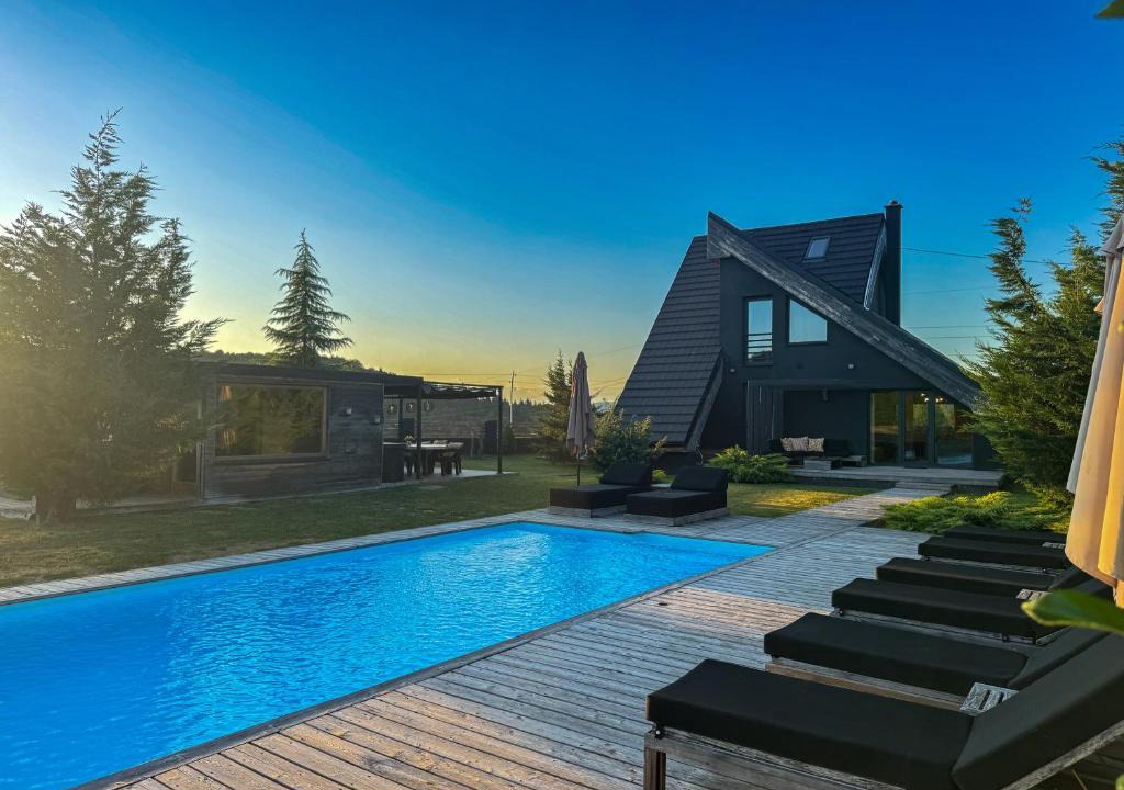 Vrbovsko Villa | Zoe Luxury House